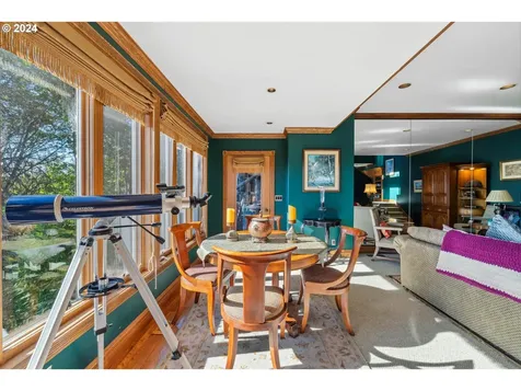 785 N 4th Court Coos Bay OR 97420