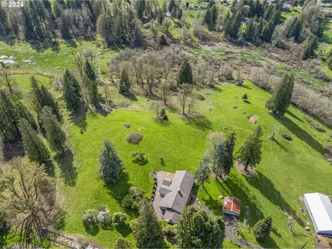 171 Nob Lane Kelso WA 98626
