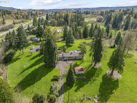 171 Nob Lane Kelso WA 98626