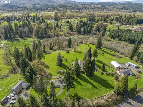 171 Nob Lane Kelso WA 98626
