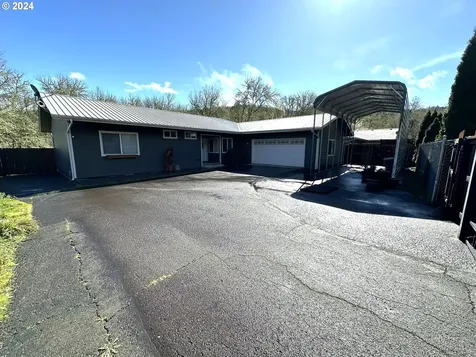 767 SE Ramp Street Roseburg OR 97470