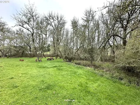 767 SE Ramp Street Roseburg OR 97470