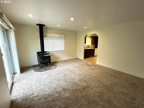 767 SE Ramp Street Roseburg OR 97470