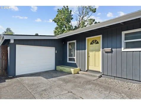 4915 Se 74th Avenue Portland OR 97206