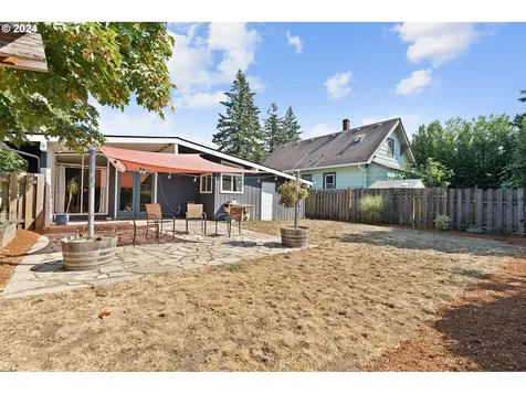 4915 Se 74th Avenue Portland OR 97206