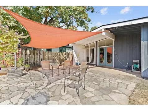 4915 Se 74th Avenue Portland OR 97206