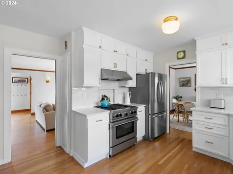 3103 Ne 37th Avenue Portland OR 97212