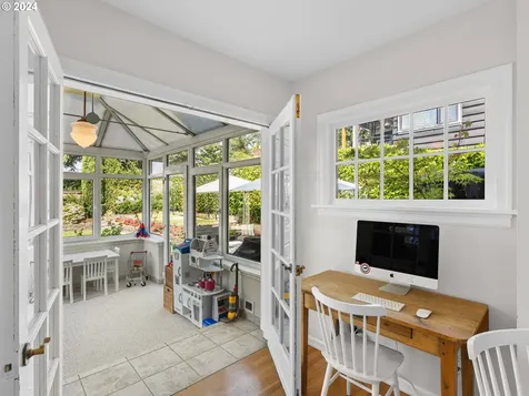 3103 Ne 37th Avenue Portland OR 97212