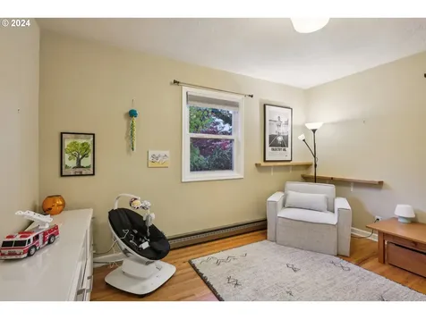8414 SW Pine Street Portland OR 97223