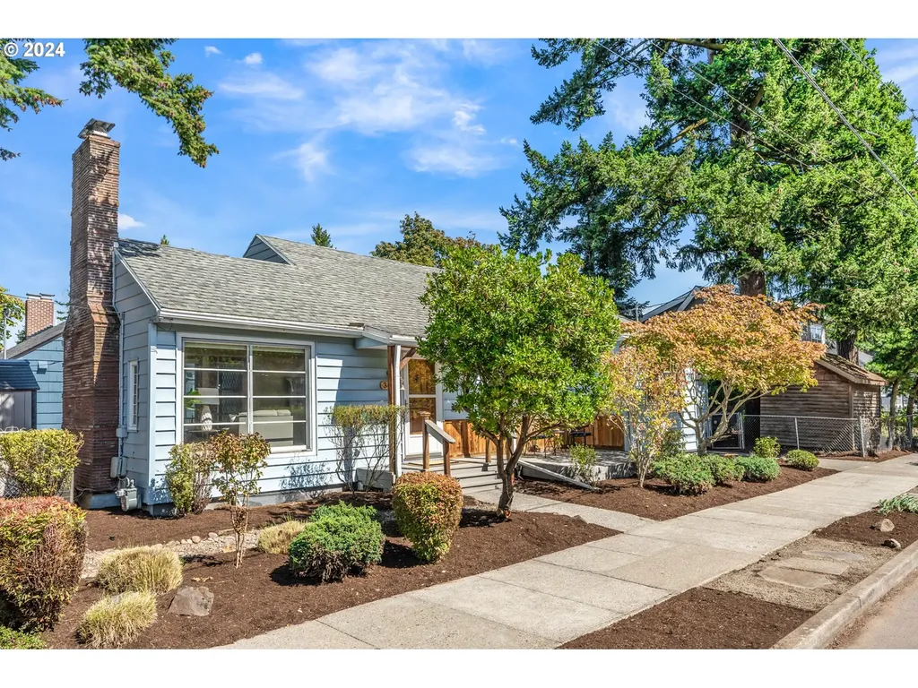3611 Ne Emerson Street Portland OR 97211