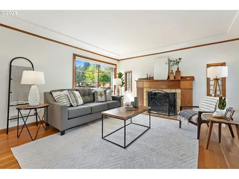 3611 Ne Emerson Street Portland OR 97211