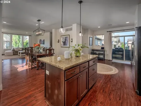 1938 Sw 144th Avenue Beaverton OR 97005