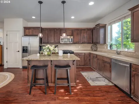 1938 Sw 144th Avenue Beaverton OR 97005