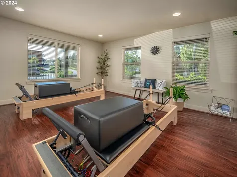 1938 Sw 144th Avenue Beaverton OR 97005