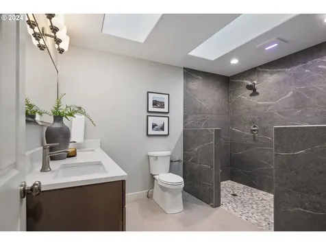 16508 S Timber Ridge Drive Oregon City OR 97045