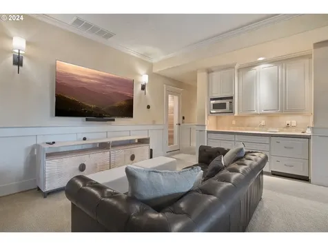 16508 S Timber Ridge Drive Oregon City OR 97045