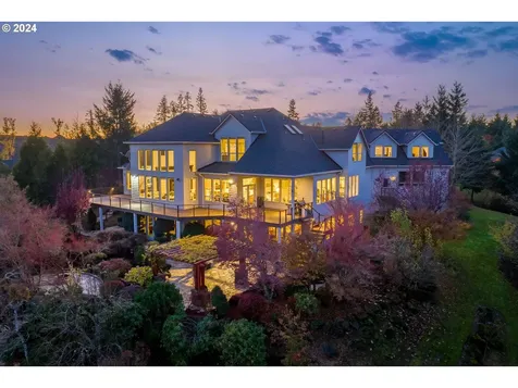 16508 S Timber Ridge Drive Oregon City OR 97045