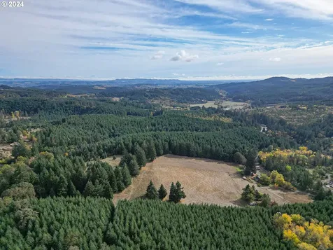 20150 NW Panther Creek Road Carlton OR 97111