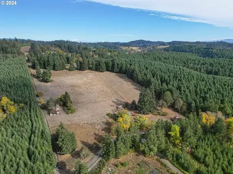 20150 NW Panther Creek Road Carlton OR 97111