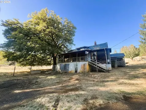 20150 NW Panther Creek Road Carlton OR 97111