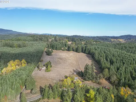 20150 NW Panther Creek Road Carlton OR 97111