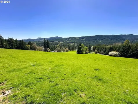 20150 NW Panther Creek Road Carlton OR 97111