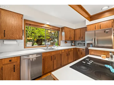 1210 Ne 137th Avenue Portland OR 97230
