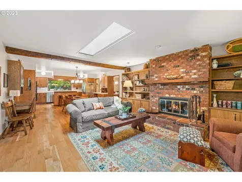 1210 Ne 137th Avenue Portland OR 97230