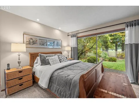 1210 Ne 137th Avenue Portland OR 97230
