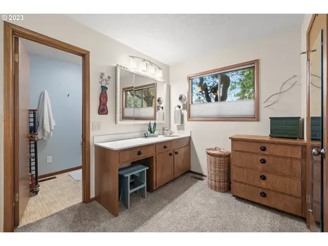 1210 Ne 137th Avenue Portland OR 97230