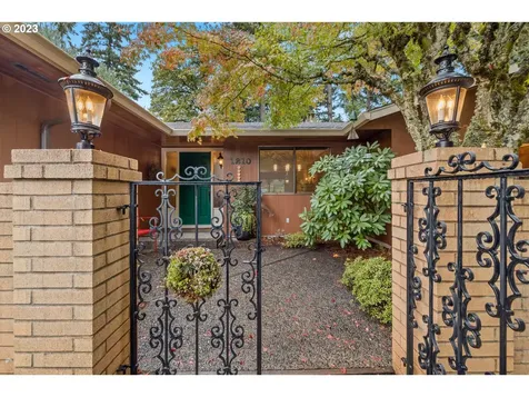 1210 Ne 137th Avenue Portland OR 97230