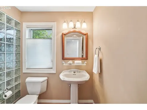 13418 Nw 14th Court Vancouver WA 98685