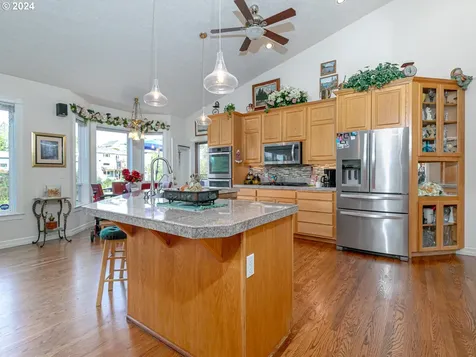 16356 SE Widgeon Court Damascus OR 97089