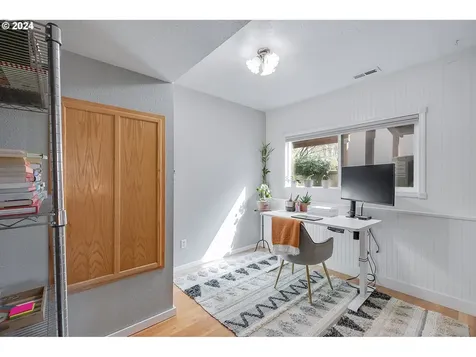 51988 SW 4th Street Scappoose OR 97056
