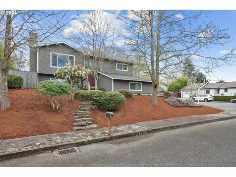 51988 SW 4th Street Scappoose OR 97056