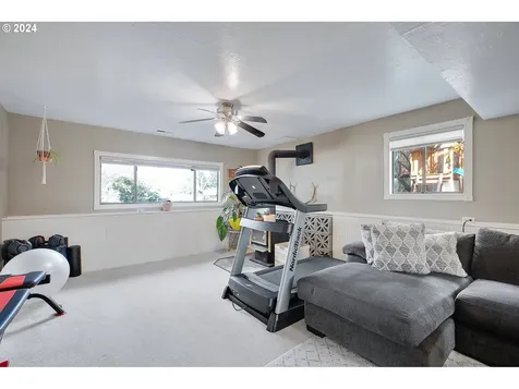 51988 SW 4th Street Scappoose OR 97056