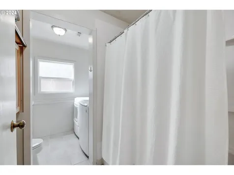 51988 SW 4th Street Scappoose OR 97056