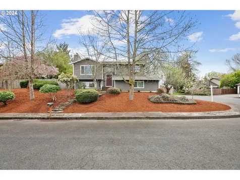 51988 SW 4th Street Scappoose OR 97056