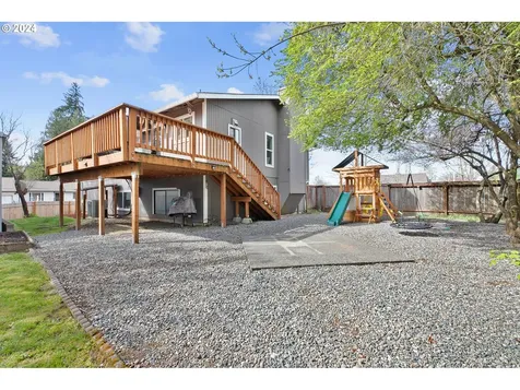 51988 SW 4th Street Scappoose OR 97056