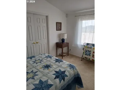 130 Angelcrest Court Roseburg OR 97471
