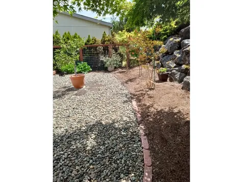 130 Angelcrest Court Roseburg OR 97471