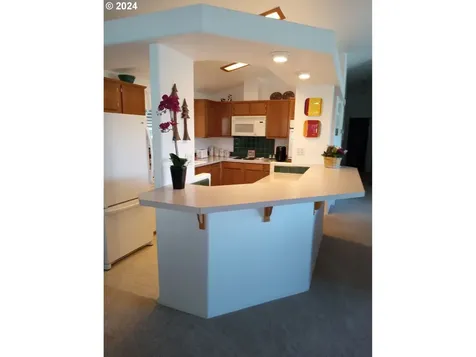 130 Angelcrest Court Roseburg OR 97471