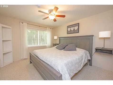 89245 Forest View Drive Elmira OR 97437