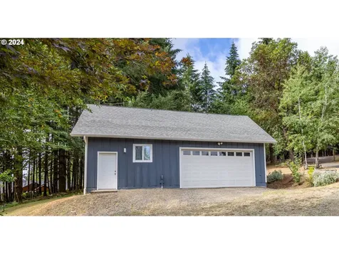 89245 Forest View Drive Elmira OR 97437