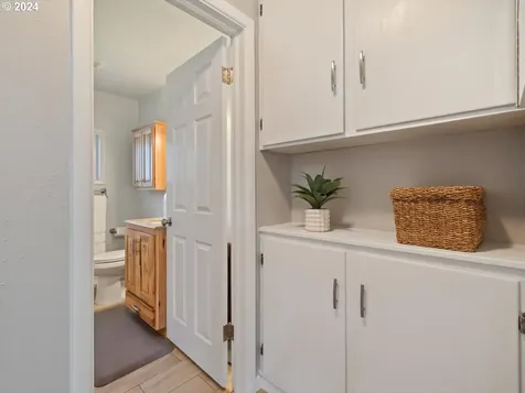2410 Cedar Street Sweet Home OR 97386