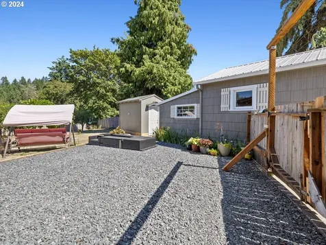 2410 Cedar Street Sweet Home OR 97386