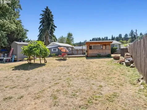 2410 Cedar Street Sweet Home OR 97386