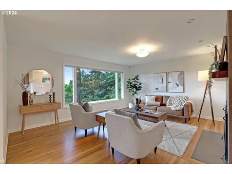 7740 SW Canyon Drive Portland OR 97225