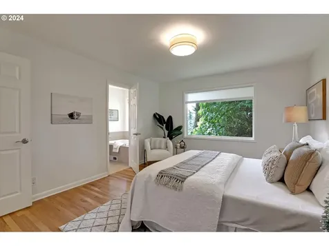 7740 SW Canyon Drive Portland OR 97225