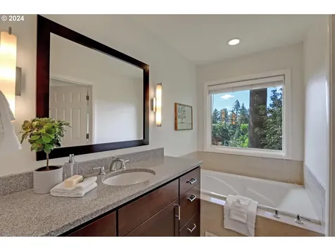 7740 SW Canyon Drive Portland OR 97225